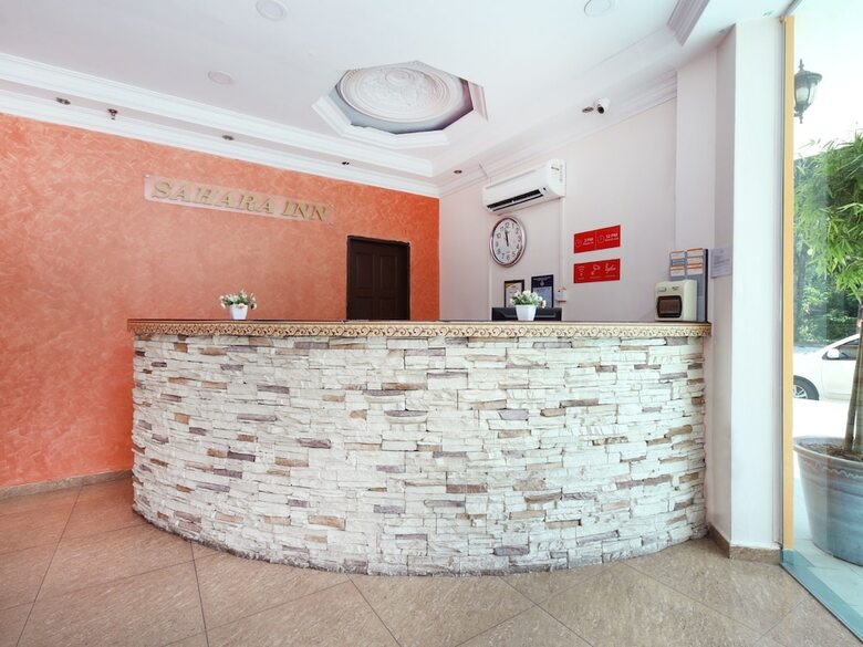 Oyo 775 Hotel Sahara Inn
