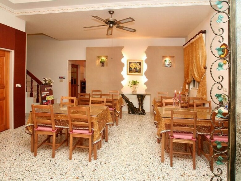 Bed & Breakfast Sweetheart House