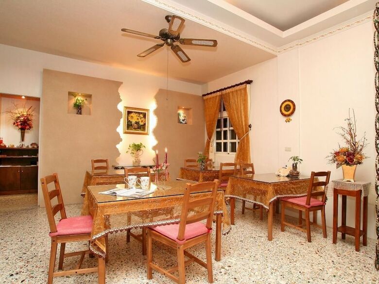 Bed & Breakfast Sweetheart House