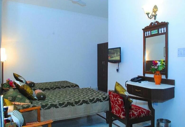 Hotel Harmony