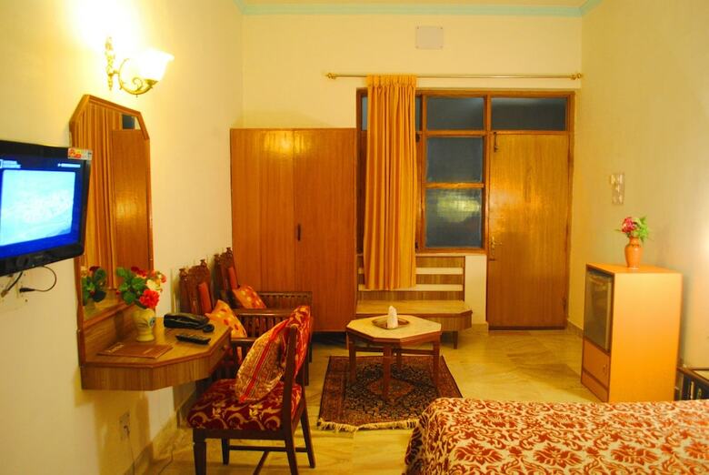Hotel Harmony