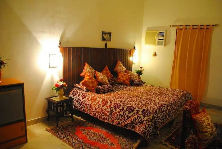 Hotel Harmony