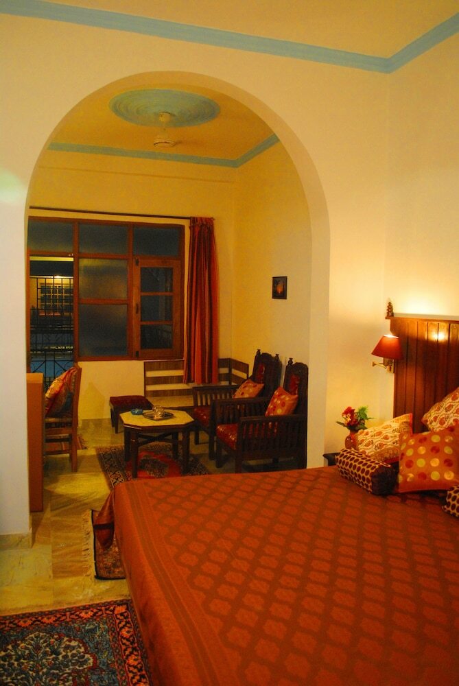Hotel Harmony