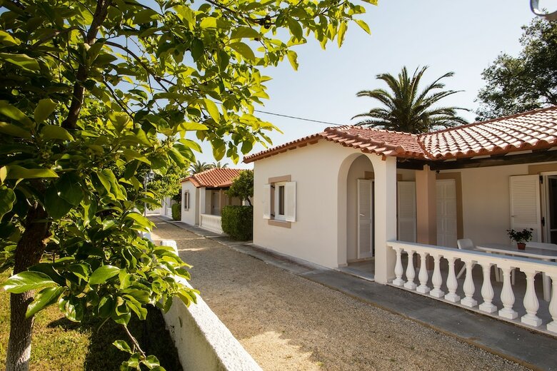 Apartamentos Paradise Village