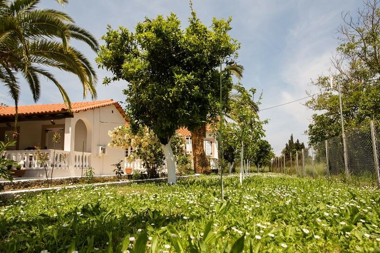 Apartamentos Paradise Village