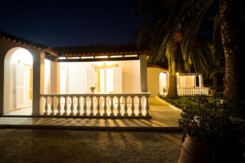 Apartamentos Paradise Village