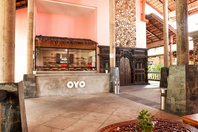 Oyo 771 Ivory Hotel & Resort