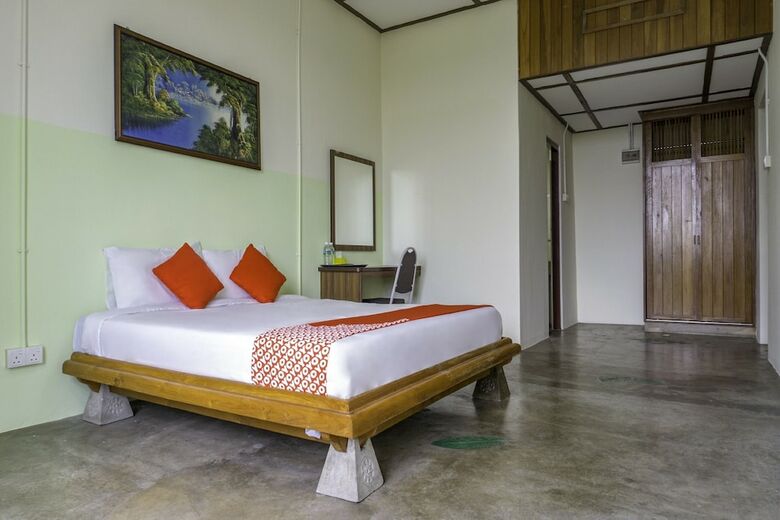 Oyo 771 Ivory Hotel & Resort