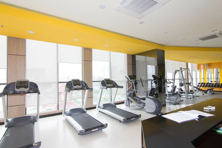 Mk Rivergate Apartment