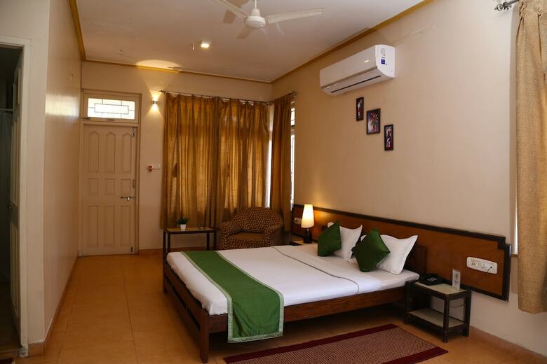 Hotel Durvankur