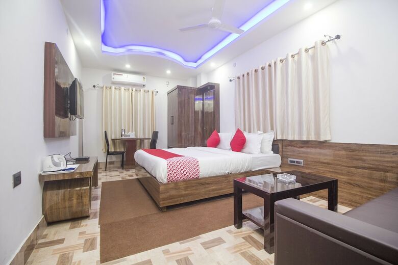 Oyo 29258 Hotel Debrani International