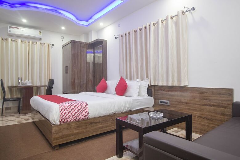 Oyo 29258 Hotel Debrani International