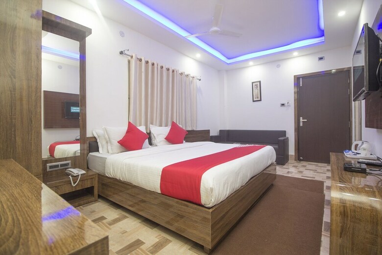 Oyo 29258 Hotel Debrani International