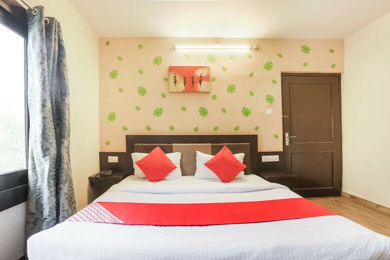 Oyo 28766 Hotel Siddharth