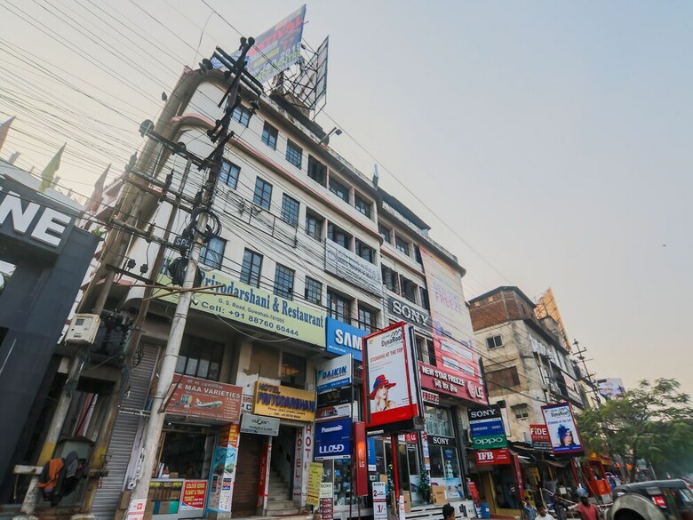 Oyo 7934 Hotel Priyodarshani