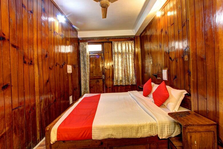 Oyo 19767 Hotel Naman