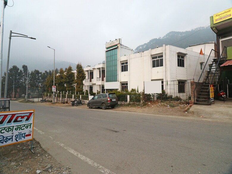 Oyo 24489 Hotel Greenwood