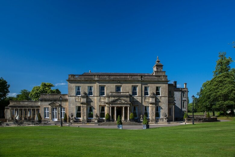 Tracy Park Hotel And Country Club