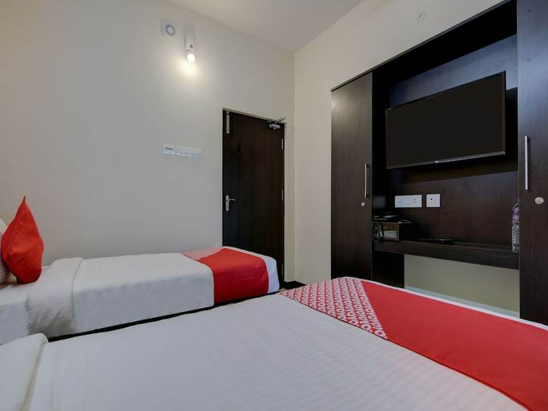 Hotel Oyo 24147 Royal Stay