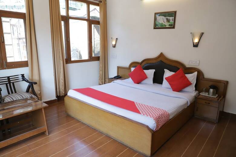 Hotel Oyo 22806 Flagship Hari Palace
