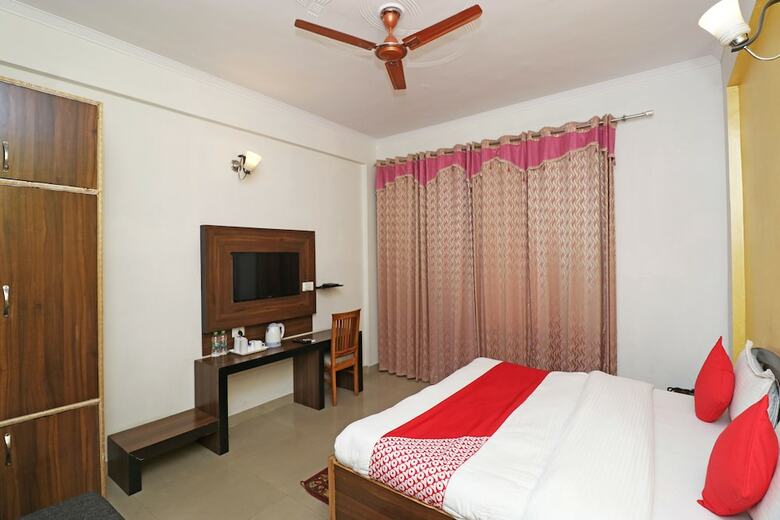 Hotel Oyo 5589 Pine Oak Resort