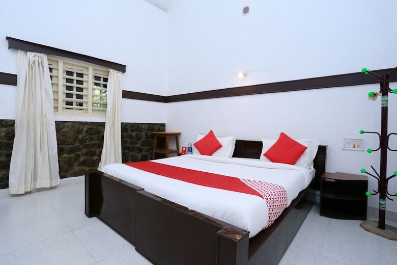 Hotel Oyo 28554 Eletaria