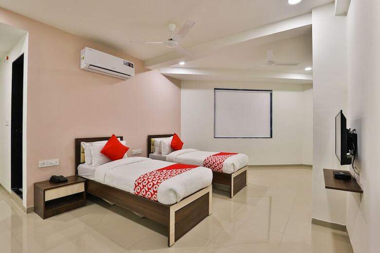 Oyo 26578 Hotel Aashray