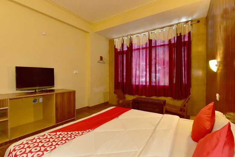 Oyo 4838 Hotel The Valerian