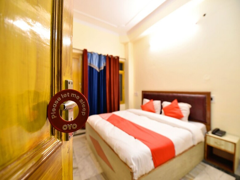 Oyo 13186 Hotel Royal View