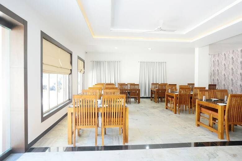 Hotel Capital O 28467 Kumily Gate