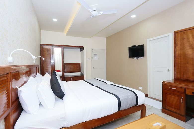Hotel Capital O 28467 Kumily Gate