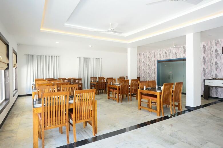 Hotel Capital O 28467 Kumily Gate