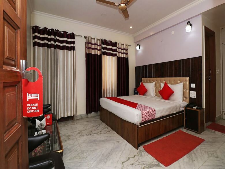 Oyo 28453 Hotel Heaven Stay