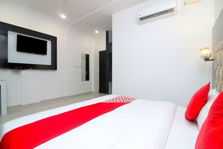 Oyo 26637 Hotel Madhuvan Inn