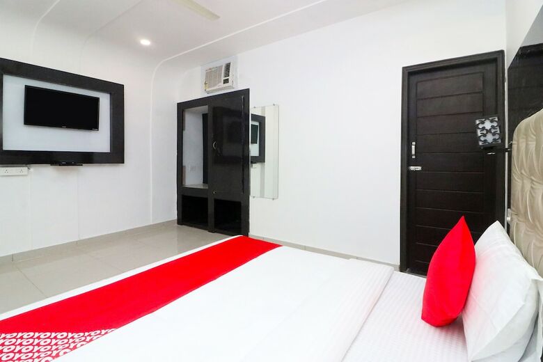Oyo 26637 Hotel Madhuvan Inn