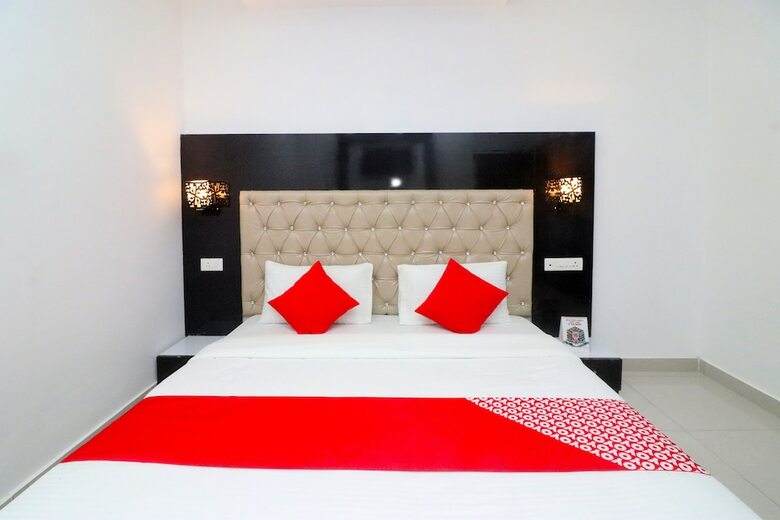 Oyo 26637 Hotel Madhuvan Inn