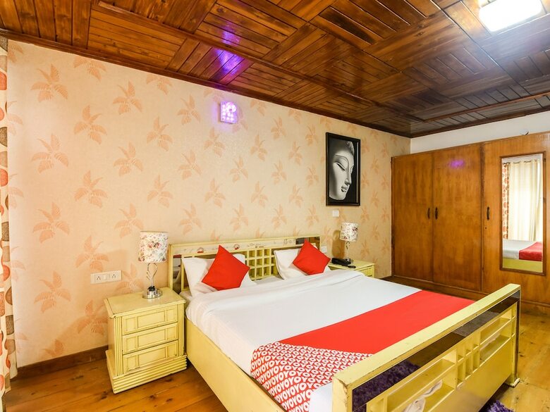 Oyo 27877 Hotel Jai
