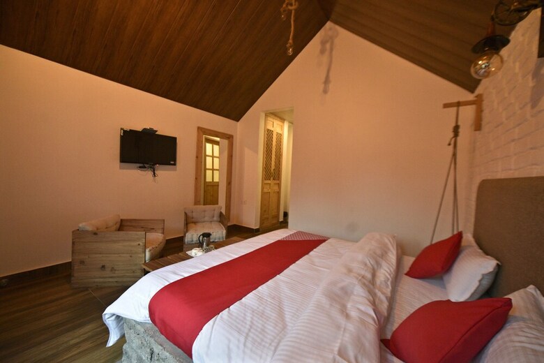 Hotel Oyo 26982 The Stay (Luxury Chalet)