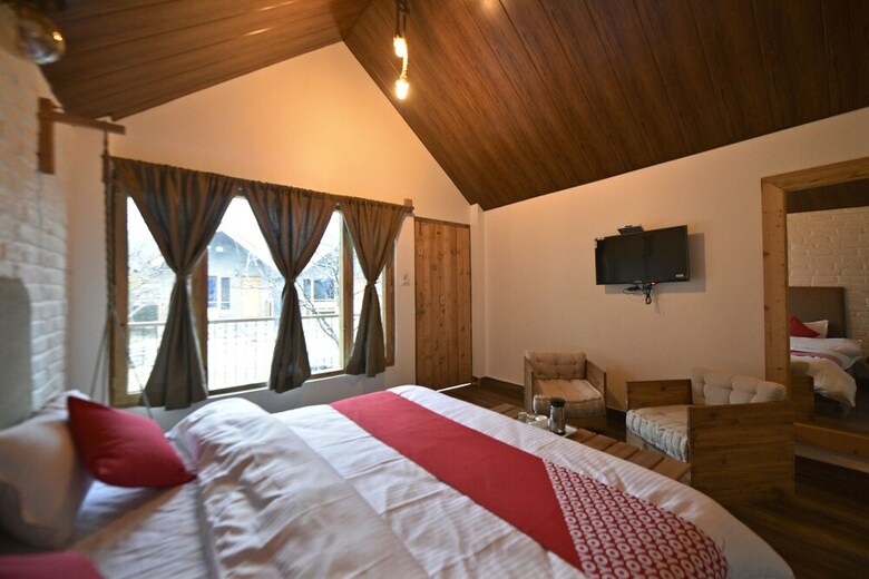 Hotel Oyo 26982 The Stay (Luxury Chalet)
