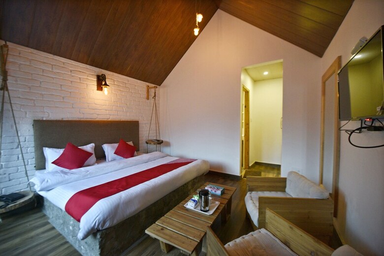 Hotel Oyo 26982 The Stay (Luxury Chalet)