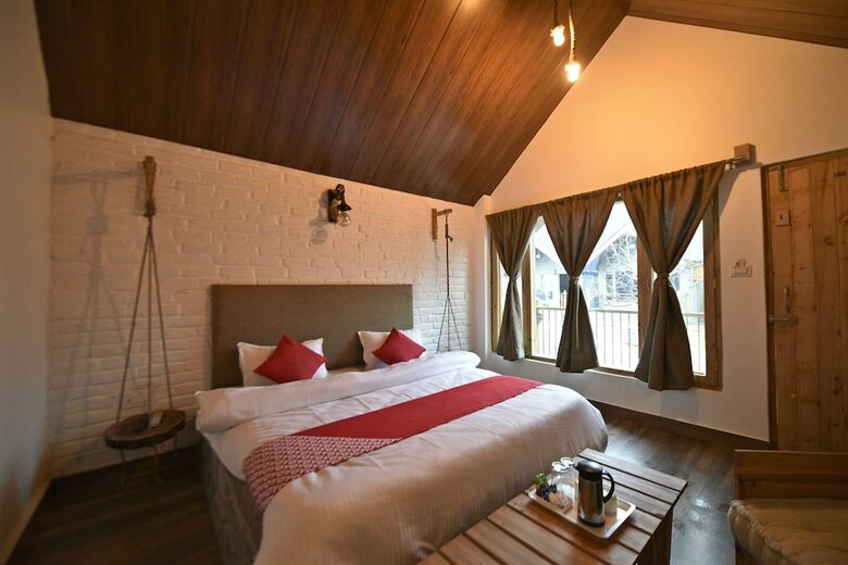 Hotel Oyo 26982 The Stay (Luxury Chalet)