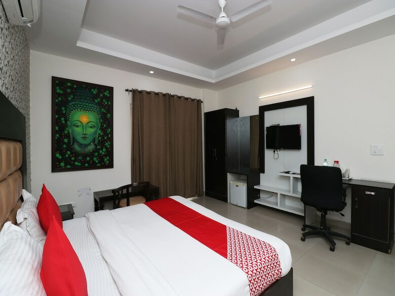 Oyo 28616 Hotel New View