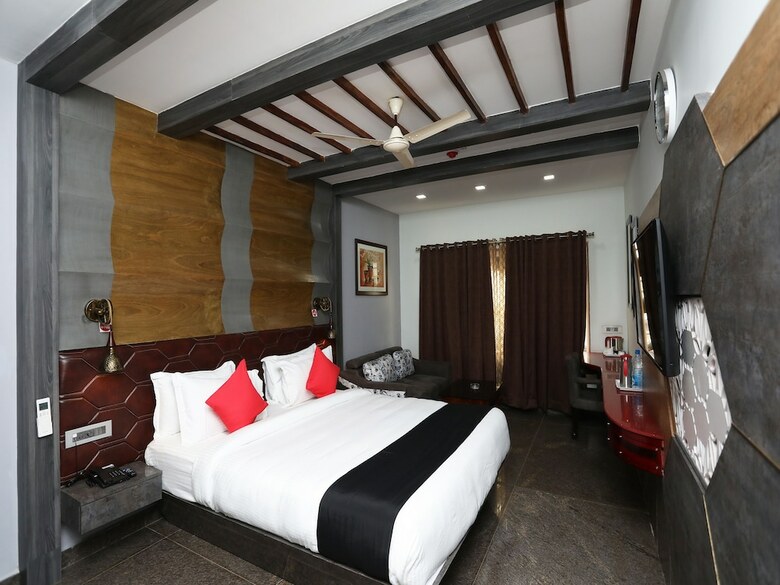 Capital O 29241 Hotel Middleton