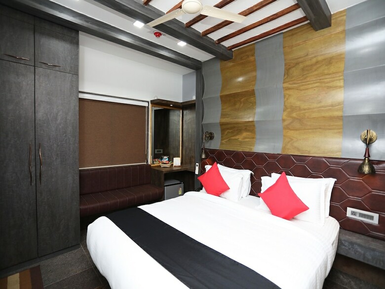 Capital O 29241 Hotel Middleton