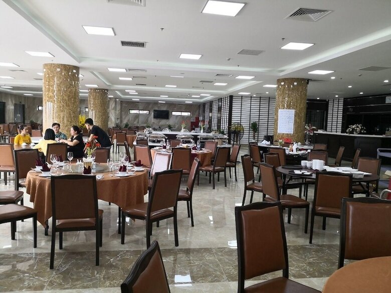 Relax Ha Long Hotel