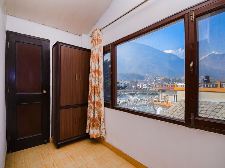 Hotel Oyo 24550 Ram Rivera