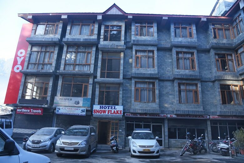 Oyo 19322 Hotel Snow Flake