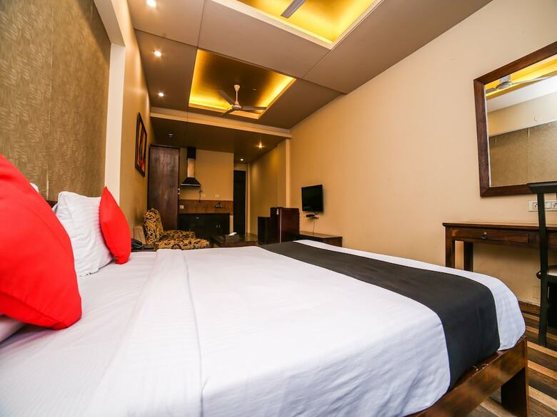 Hotel Capital O 928 Villa@43