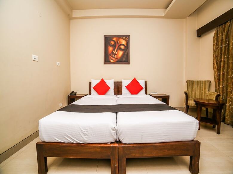Hotel Capital O 928 Villa@43