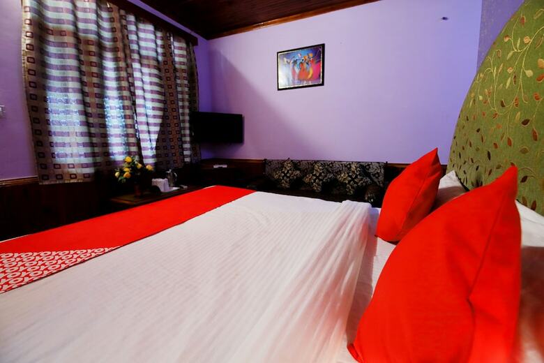 Hotel Oyo 13832 Chetna